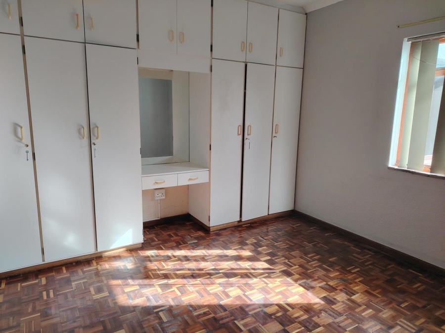 To Let 4 Bedroom Property for Rent in Vasco Estate Western Cape